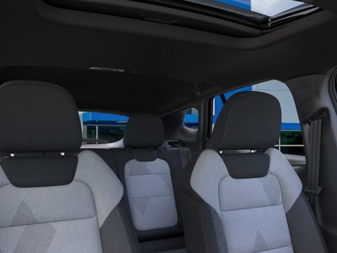 New 2026 Chevrolet Trax RS w/ Sunroof Package FWD image 24