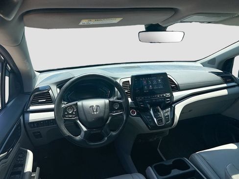 Used 2022 Honda Odyssey Touring image 25