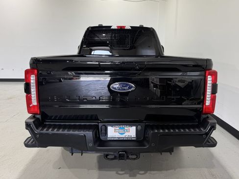Used 2024 Ford F250 Lariat w/ Snow Plow Prep Package AWD/4WD image 26