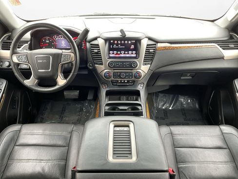 Used 2016 GMC Yukon XL Denali w/ Open Road Package image 10