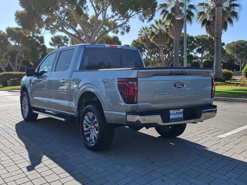 Used 2025 Ford F150 Lariat w/ Equipment Group 501A Mid image 7