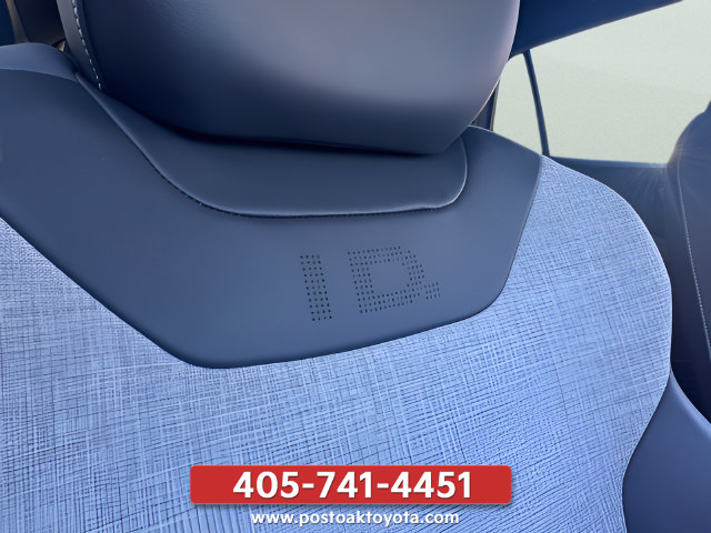 Used 2024 Volkswagen ID.4 2WD image 21