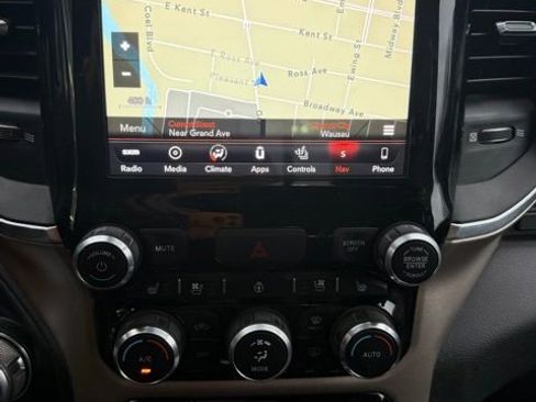 Used 2019 RAM 1500 Laramie w/ Sport Appearance Package image 22