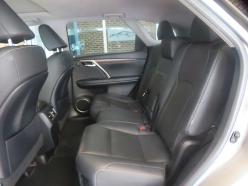 Used 2021 Lexus RX 350L FWD w/ Premium Package image 19