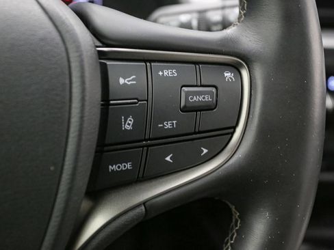 Used 2021 Lexus UX 250h w/ Premium Package image 39