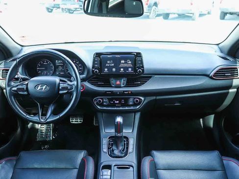 Used 2020 Hyundai Elantra GT N Line FWD image 11