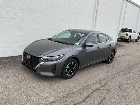 Used 2025 Nissan Sentra SV image 25
