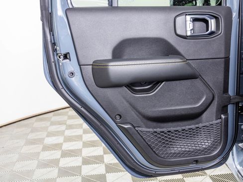 New 2026 Jeep Gladiator Sport image 40