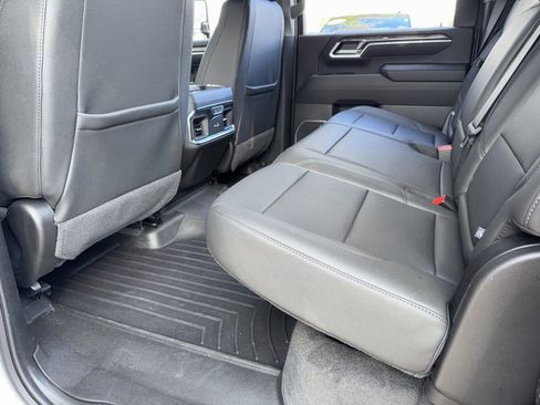 Used 2025 Chevrolet Silverado 2500 LTZ w/ LTZ Premium Package image 31