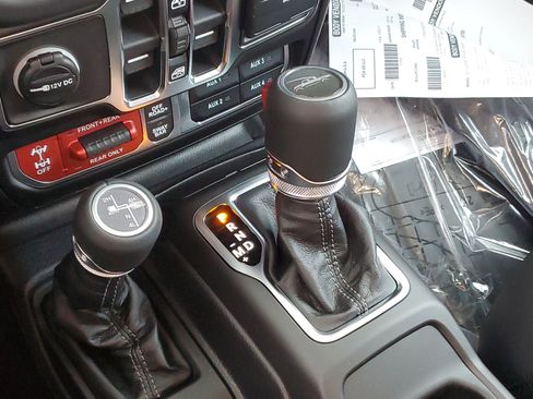 New 2026 Jeep Gladiator Rubicon image 19