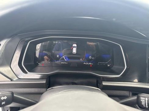 Used 2023 Volkswagen Jetta S image 38