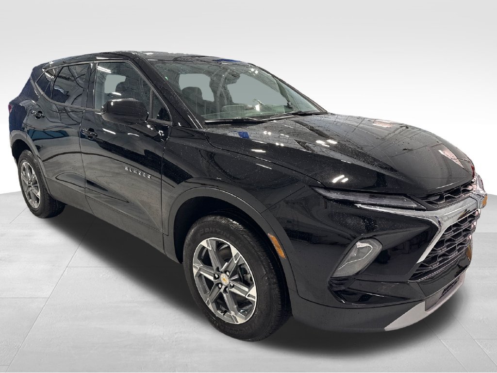 New 2026 Chevrolet Blazer LT FWD image 50
