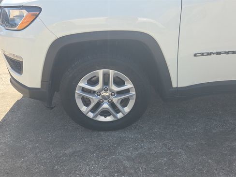 Used 2021 Jeep Compass Sport image 16