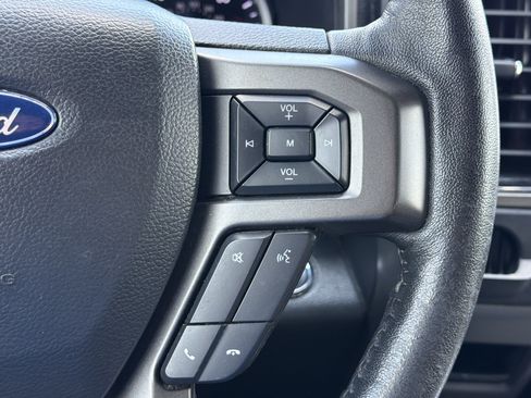 Used 2020 Ford Expedition XLT RWD image 15