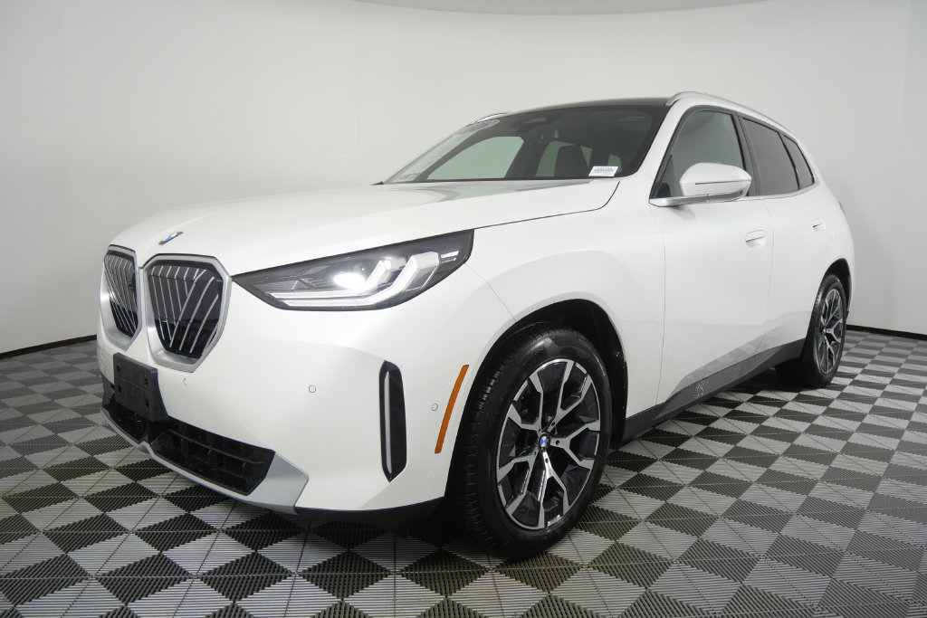 Certified 2026 BMW X3 xDrive30i w/ Premium Package AWD/4WD image 8