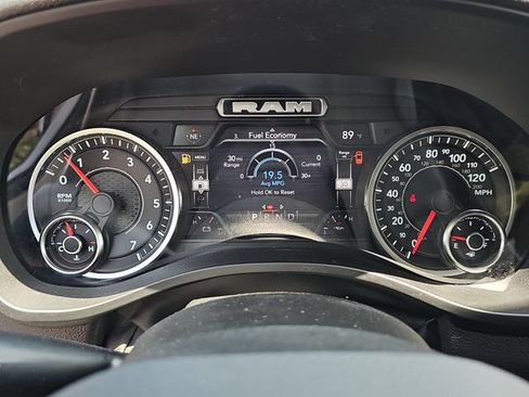 Used 2022 RAM 1500 Laramie AWD/4WD image 19