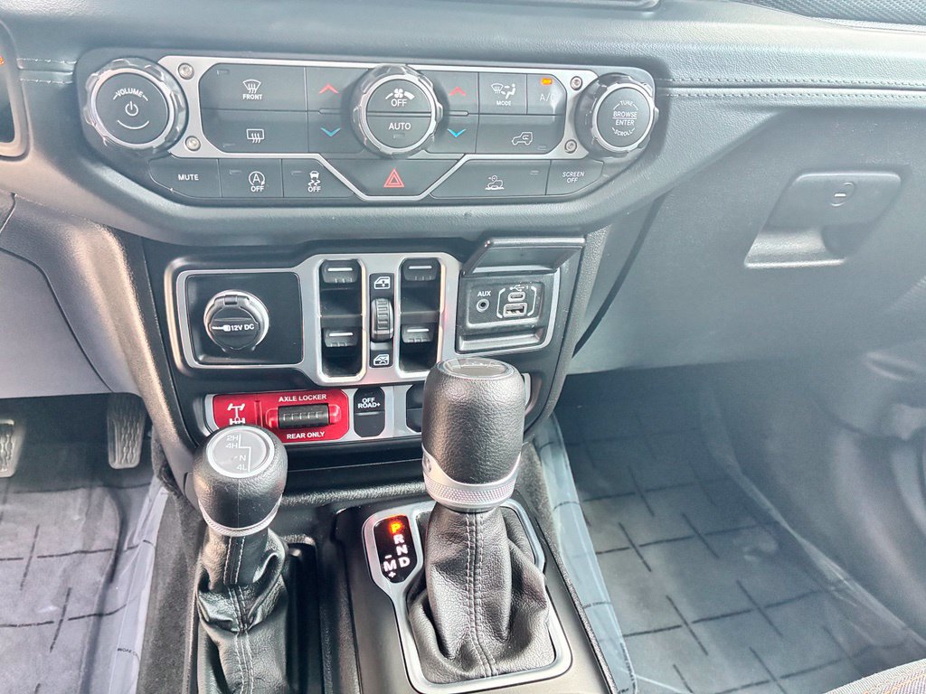 Used 2026 Jeep Gladiator Mojave AWD/4WD image 28