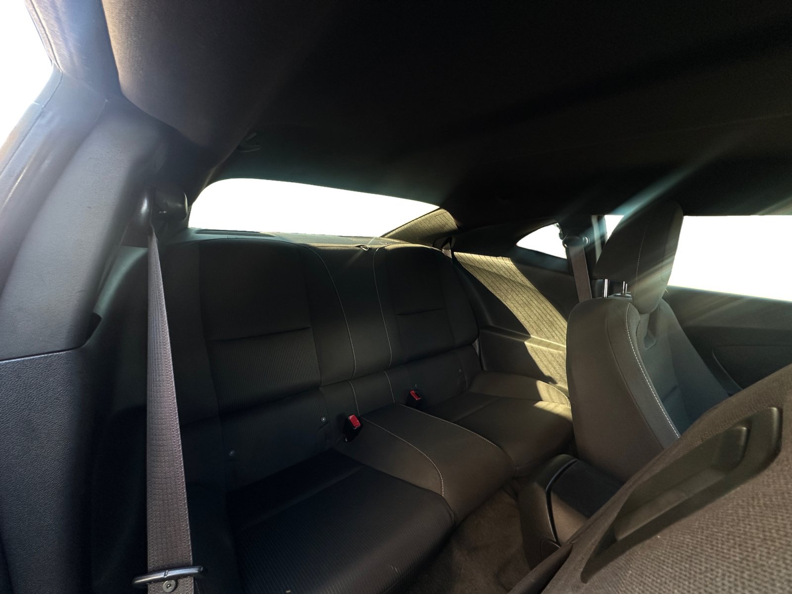 Used 2015 Chevrolet Camaro LT RWD image 13