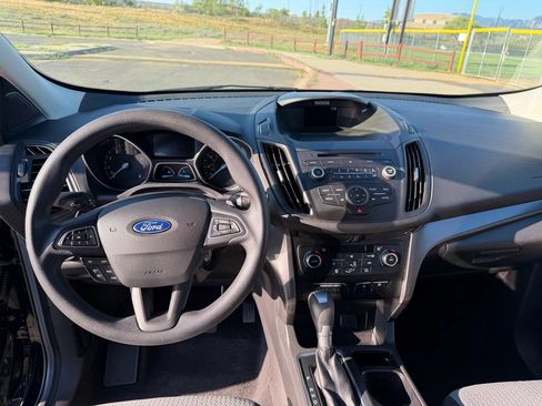 Used 2017 Ford Escape SE AWD/4WD image 11