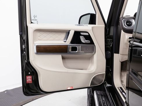 Used 2022 Mercedes-Benz G 63 AMG Squared image 5