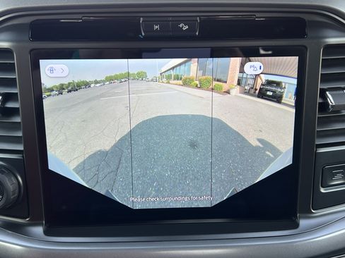Used 2025 Ford F150 XLT w/ Equipment Group 302A MID AWD/4WD image 38