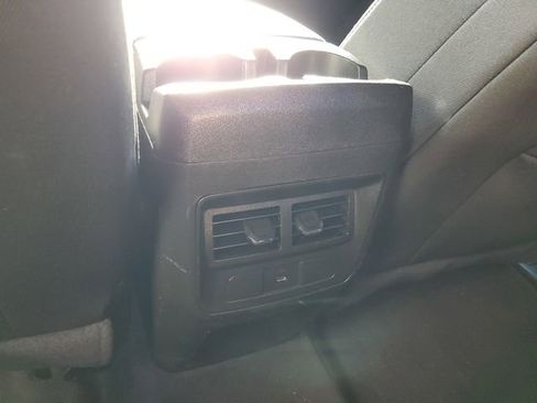 Used 2023 GMC Canyon Elevation image 14