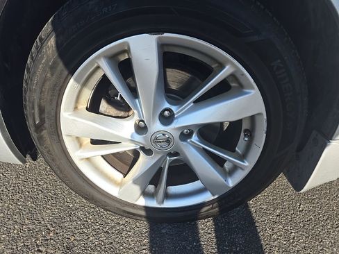 Used 2014 Nissan Altima 2.5 SV image 37