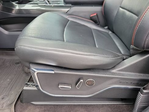Used 2021 Ford F150 Lariat RWD image 14