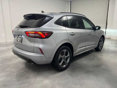Used 2024 Ford Escape ST-Line image 7