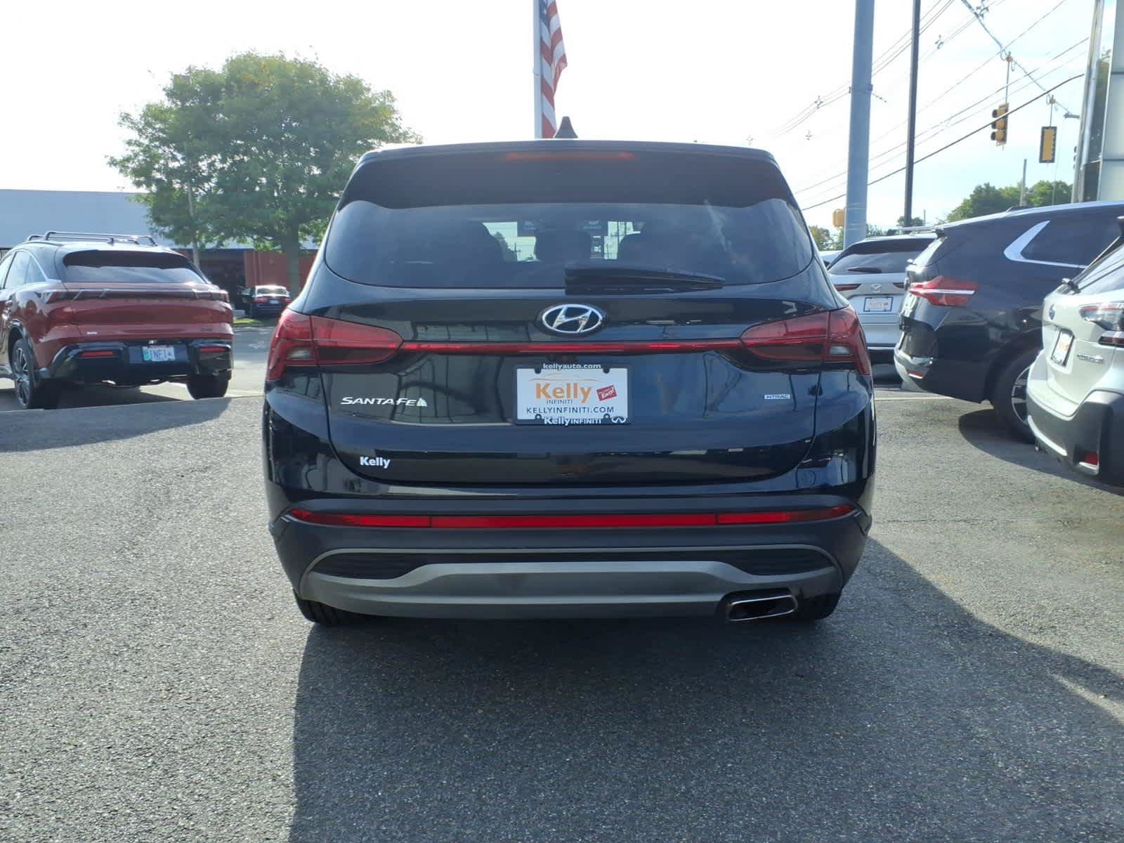 Used 2021 Hyundai Santa Fe SE AWD/4WD image 5