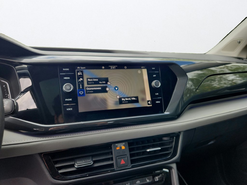 Certified 2023 Volkswagen Taos SEL AWD/4WD image 18