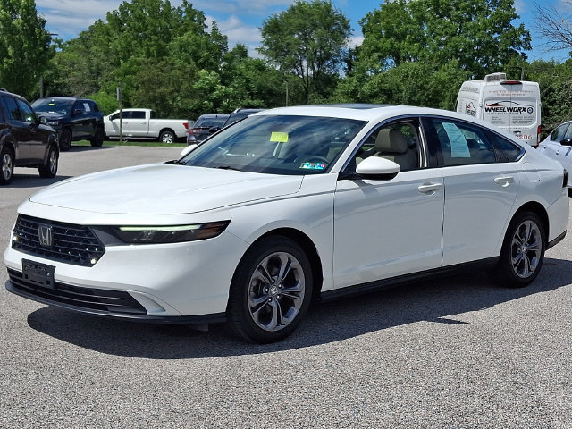 Used 2023 Honda Accord EX image 9