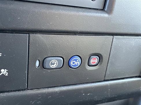 Used 2024 Chevrolet Express 2500 image 19