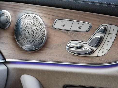 Used 2018 Mercedes-Benz E 400 Coupe image 39