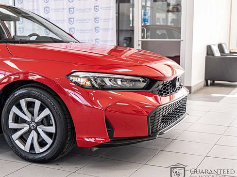 Used 2025 Honda Civic LX image 4
