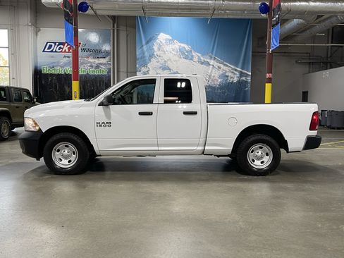 Used 2017 RAM 1500 Tradesman w/ Popular Equipment Group AWD/4WD image 2