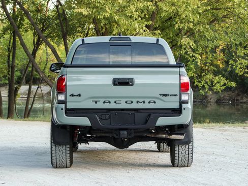 Used 2021 Toyota Tacoma TRD Pro AWD/4WD image 4