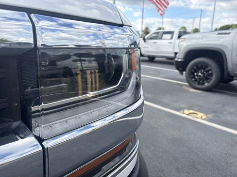 Used 2019 Chevrolet Silverado 1500 W/T RWD image 6