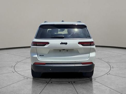 New 2026 Jeep Grand Cherokee L Limited AWD/4WD image 11