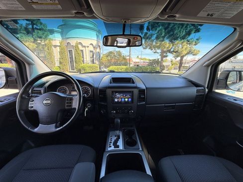 Used 2011 Nissan Titan SV w/ SV Value Truck Pkg image 21