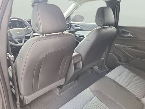 New 2026 Chevrolet Trax LT image 14