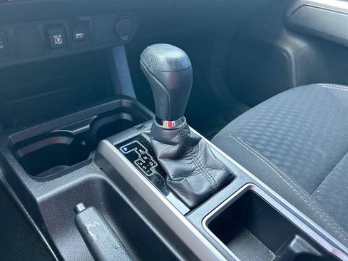 Used 2021 Toyota Tacoma SR5 w/ Trail Edition RWD image 25