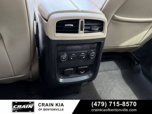 Used 2017 Buick Envision Essence FWD image 26