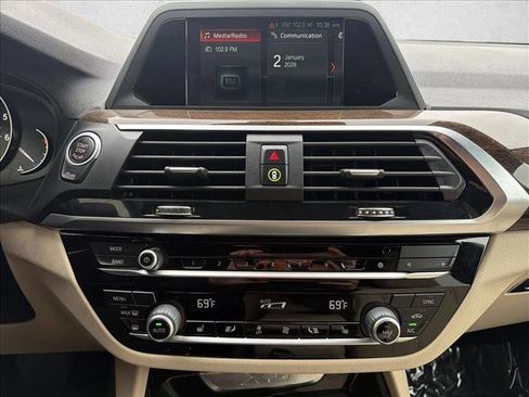 Used 2019 BMW X3 sDrive30i w/ Driving Assistance Package image 17