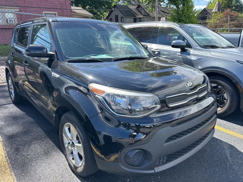 Used 2019 Kia Soul FWD image 6