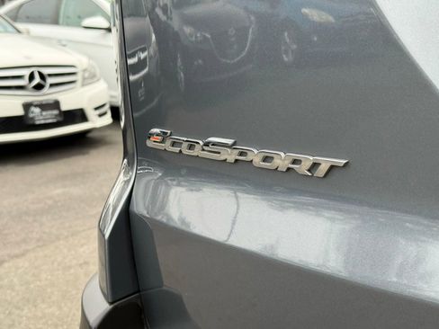 Used 2018 Ford EcoSport SE w/ SE Convenience Package image 7