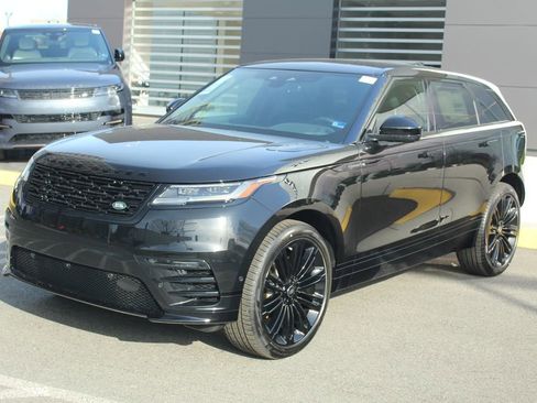 New 2026 Land Rover Range Rover Velar Dynamic SE AWD/4WD image 1