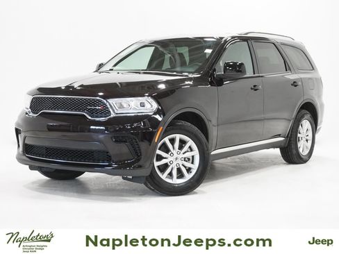 Used 2024 Dodge Durango SXT w/ 3rd Row Seating Group image 1