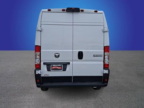 Used 2024 RAM ProMaster 2500 w/ Safety Group FWD image 5