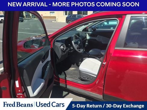 Used 2023 Hyundai Kona SEL w/ Cargo Package AWD/4WD image 13